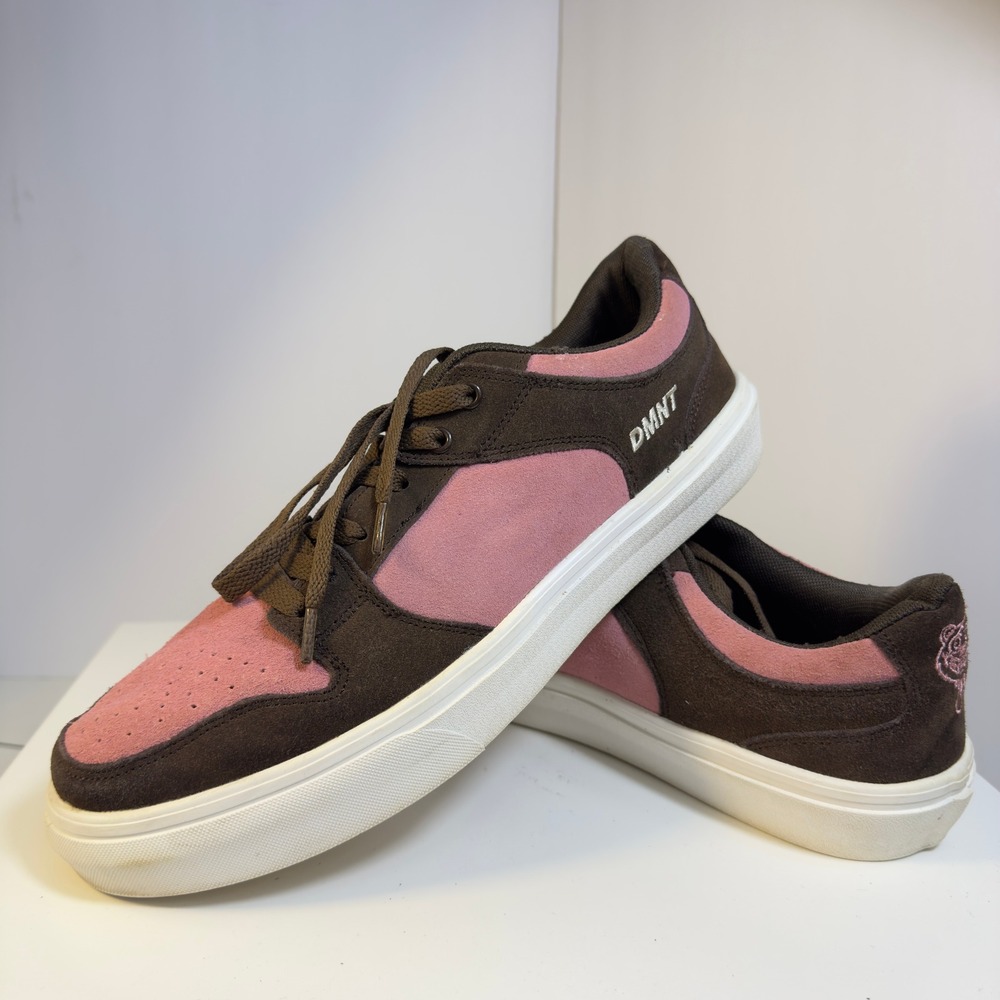 DMNT Suede Colorblock Skate Shoes Men's Size 11 Pink Brown Tiger Embroidered